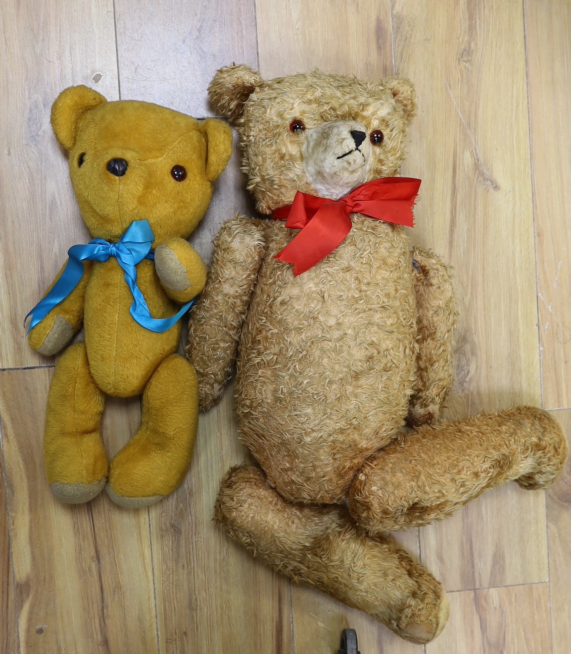 Nine vintage bears, three cotton plus, two mohair